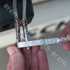 sigilli in metallo autobloccante FLATSEAL confezione da 100 pezzi per € 0,19 cad.